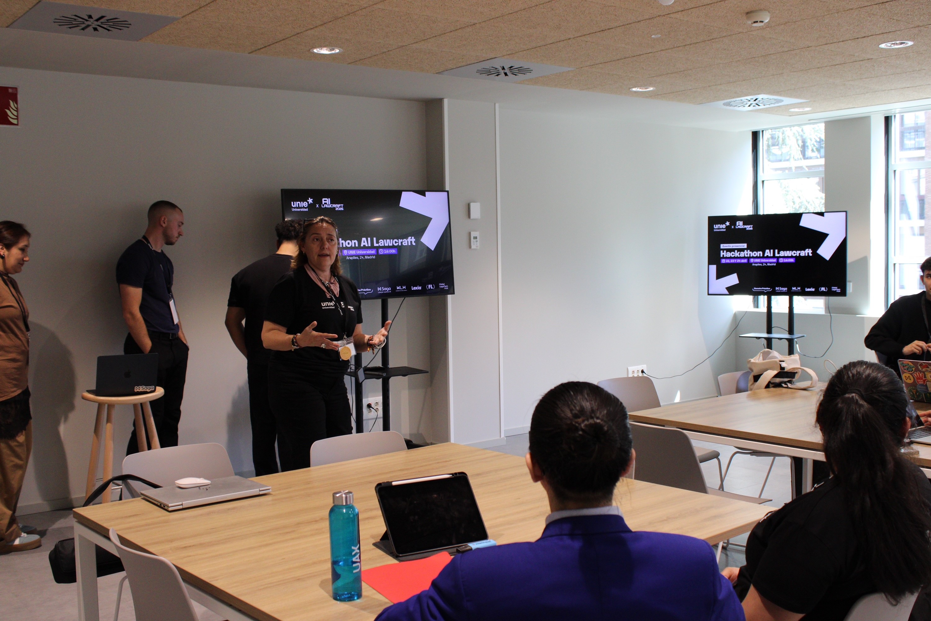 Bienvenida_Hack_Legal