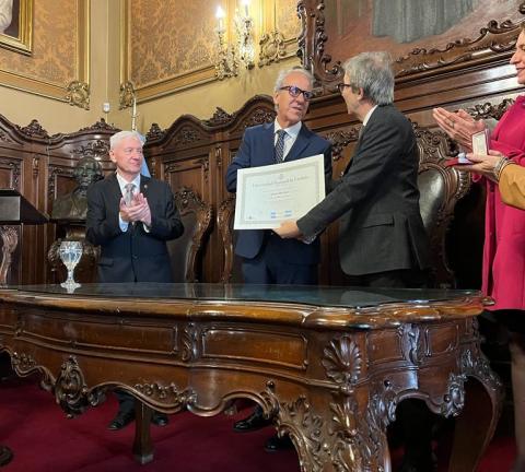 HonorisCausaSegundo