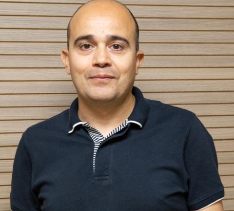 César Manso