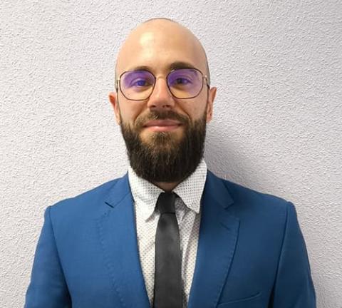 Oliver Martínez
