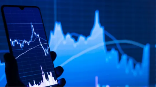 Card Grado Economia Presencial