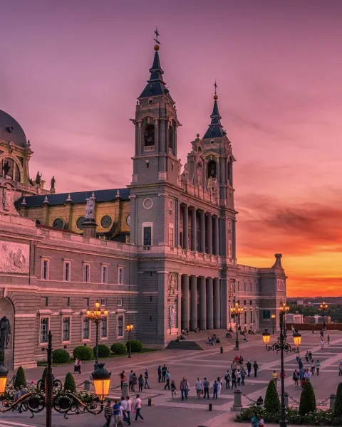 Descubriendo Madrid: Desde sus orígenes hasta la actualidad