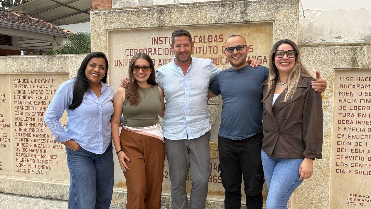 David Alameda García visita la UNAB David Alameda García visita la UNAB