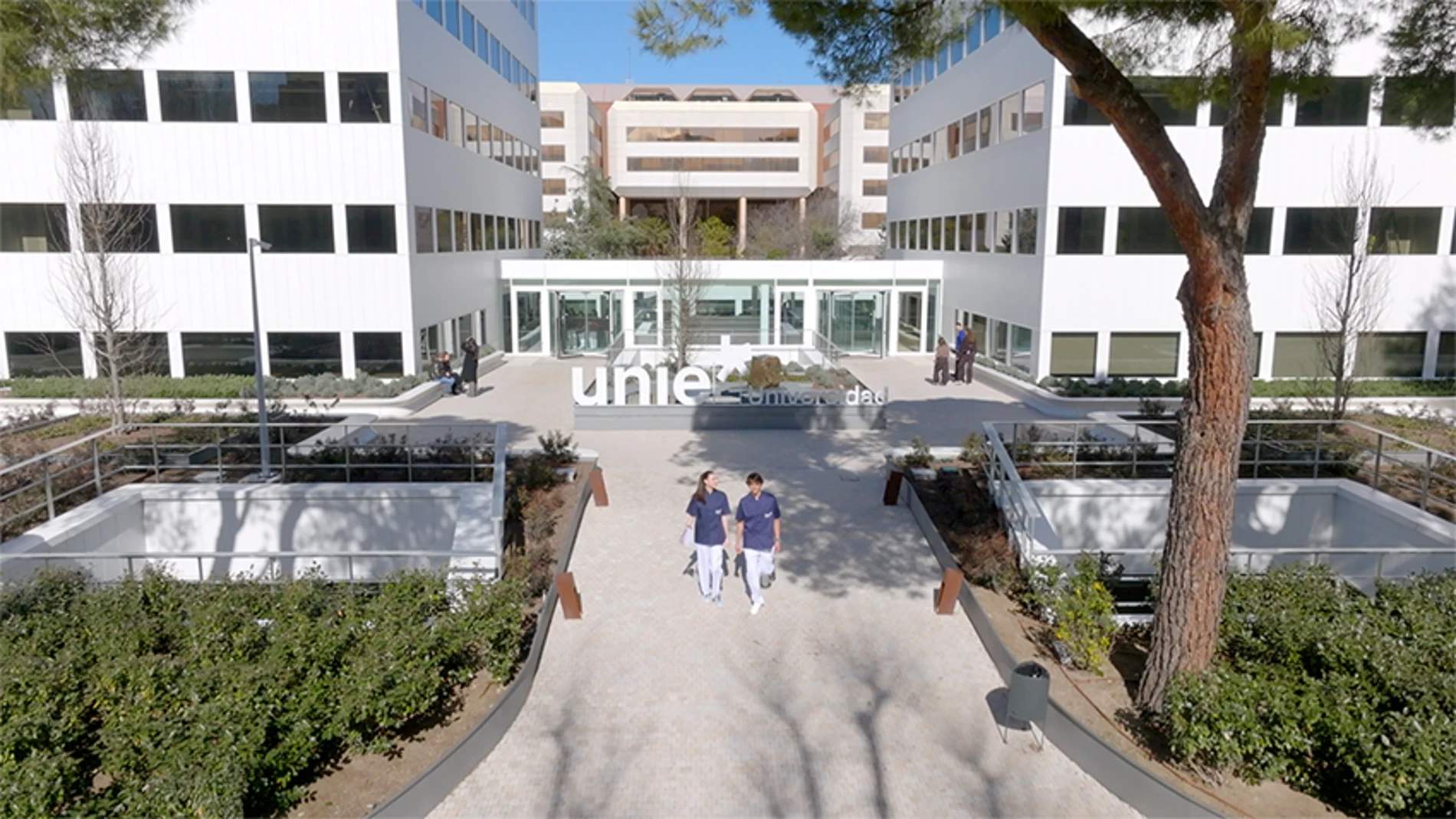 Vista aérea del Campus Castellana de UNIE Universidad 