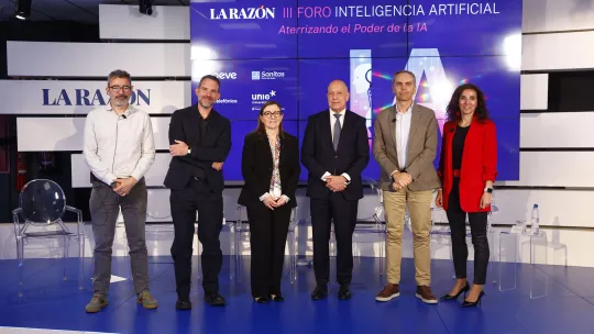 FORO_IA_LaRazon