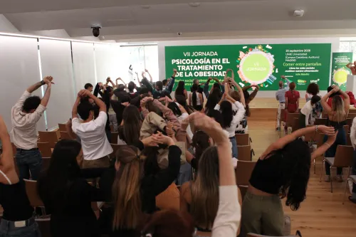 VII Jornada sobre Psicología en el Tratamiento de la Obesidad VII Jornada sobre Psicología en el Tratamiento de la Obesidad
