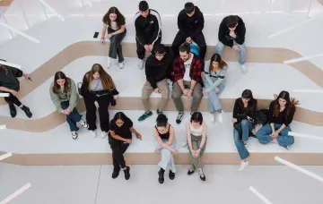 UNIE_Tres_Cantos_Alumnos_Sentados