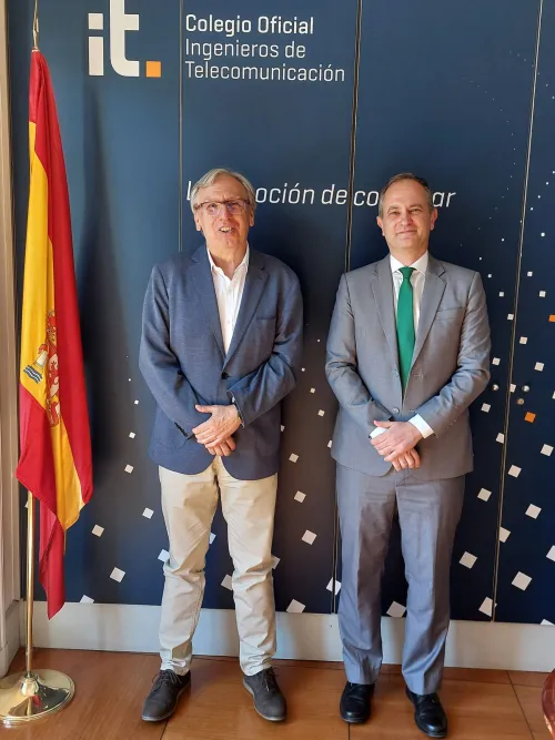 UNIE Universidad y el COIT firman un convenio de colaboración 2 UNIE Universidad y el COIT firman un convenio de colaboración 2