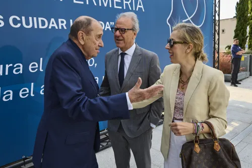 UNIE Universidad se suma al II Homenaje a la Enfermería UNIE Universidad se suma al II Homenaje a la Enfermería